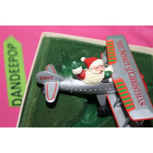 Load image into Gallery viewer, Hallmark The Spirit Of Christmas Vintage Dated 1982 Holiday Ornament QX4526