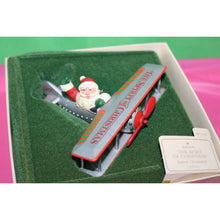 Load image into Gallery viewer, Hallmark The Spirit Of Christmas Vintage Dated 1982 Holiday Ornament QX4526