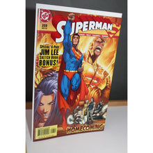 Load image into Gallery viewer, DC Superman Homecoming Comic Issue 203 May 04 With Special 6 Page Jim Lee Bonus