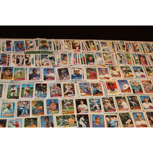 Load image into Gallery viewer, 2,848 1989 Topps Assorted Handpicked Baseball Cards MLB Sports Trading