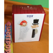 Load image into Gallery viewer, Carlton Cards Heirloom Mr. & Mrs. Pez Dispenser Christmas Holiday Ornament 162
