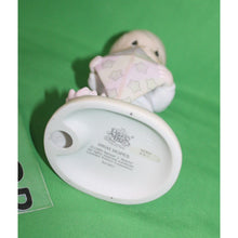 Load image into Gallery viewer, Precious Moments High Hopes 1989 Figurine Samuel Butcher 521957