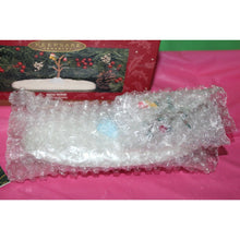 Load image into Gallery viewer, Hallmark Keepsake Snow Scene Tabletop Display A Charlie Brown Christmas 1995