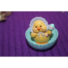 Load image into Gallery viewer, Hallmark Vintage 22 Piece Easter Holiday Rabbit Lamb Chick Egg Merry Miniatures