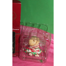 Load image into Gallery viewer, Carlton Heirloom Collector's Club 1997 Member's Only Ornament Heavenly Handiwork