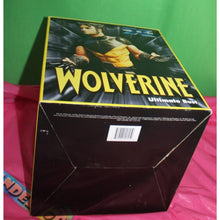 Load image into Gallery viewer, Marvel X-Men Wolverine Ultimate Bust Limited Figurine Diamond Select Toys 2002