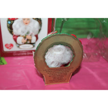Load image into Gallery viewer, Carlton Heirloom I Love Lucy Christmas Show 1956 2008 Holiday Ornament 104