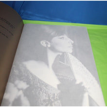 Load image into Gallery viewer, Barbara Streisand Timeless Live In Concert 2000 Souvenir Program Booklet