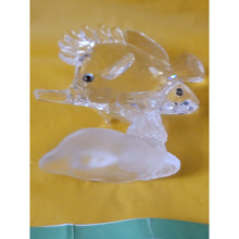 Load image into Gallery viewer, Swarovski Crystal Longnose Butterfly Fish Rare Retired 666567Nautical Figurine