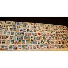Load image into Gallery viewer, 2,848 1989 Topps Assorted Handpicked Baseball Cards MLB Sports Trading
