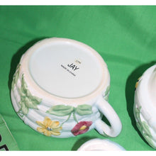 Load image into Gallery viewer, Coventry Tea For One Teapot Jay Import PTS International Penelopes Garden