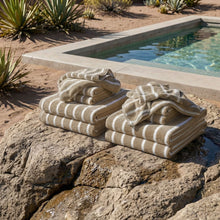 Load image into Gallery viewer, Ultraplush Australian Cotton Towels
