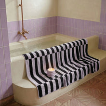 Load image into Gallery viewer, Shadmoor Towels