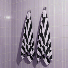 Load image into Gallery viewer, Shadmoor Towels