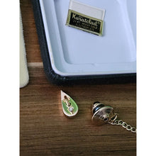Load image into Gallery viewer, Vintage Anson 24KT Heavy Gold Electroplate Karatclad Tie Tack