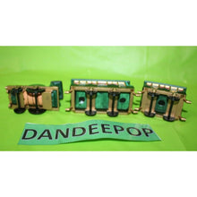 Load image into Gallery viewer, Department 56 Dept56 4 Piece Christmas Village Train Car Set The Flying Scot