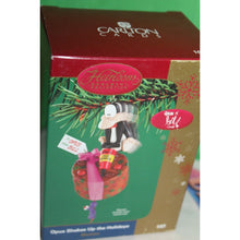 Load image into Gallery viewer, Carlton Heirloom Opus N Bill With Fruitcake Shakes Up Holiday Christmas Ornament