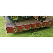 Load image into Gallery viewer, Hot Wheels Mattel Holiday Toy Car Special Collector's Ed Tannenbomb 1996 2 Of 4