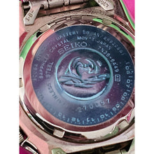 Load image into Gallery viewer, Seiko Divers 200 Men's Bracelet Watch Scuba Sapphlex Crystal Stainless 270097