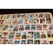 Load image into Gallery viewer, 2,848 1989 Topps Assorted Handpicked Baseball Cards MLB Sports Trading