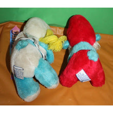 Load image into Gallery viewer, Vintage original Retro Peyo 1981 Smurfette And papa Smurf Stuffed Animal Toys 8"