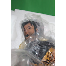 Load image into Gallery viewer, Marvel X-Men Wolverine Ultimate Bust Limited Figurine Diamond Select Toys 2002