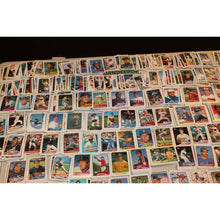 Load image into Gallery viewer, 2,848 1989 Topps Assorted Handpicked Baseball Cards MLB Sports Trading