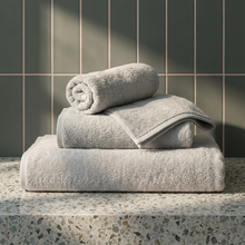 Load image into Gallery viewer, Ultraplush Australian Cotton Towels
