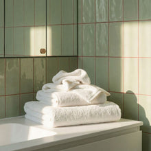 Load image into Gallery viewer, Ultraplush Australian Cotton Towels