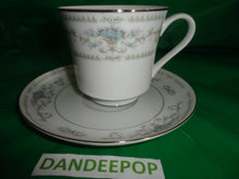 Load image into Gallery viewer, 14 set 28 Piece Wade Fine Porcelain China Blue Flower Diane Pattern Cup Saucer