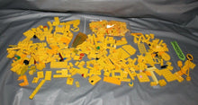 Load image into Gallery viewer, Lego 560+ All Yellow Multi Set Assorted Bricks And Pieces Toys City, Dino, Sub +