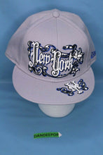 Load image into Gallery viewer, New York Mets 59Fifty Baseball Gray With Logo 7 5/8 New Era Fitted