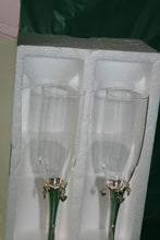 Load image into Gallery viewer, Lenox Floating Hearts Champagne Toasting Wedding Event Flutes 789810 In Box