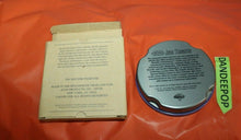 Load image into Gallery viewer, Avon Gift Collection Star Wars Jedi Knights Metallic Impressions Metal Card Set