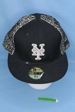 Load image into Gallery viewer, New York Mets 59Fifty Baseball Black And White Logo Hat 7 5/8 New Era Fitted