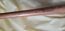 Load image into Gallery viewer, Vintage Ralph Kiner Louisville Hillerich & Bradsby 125J Powerized Baseball Bat
