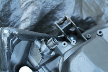 Load image into Gallery viewer, Automotive Headlight Assembly R2 With Bulb Reflex Reflector PP-TD30 MD60-GF20