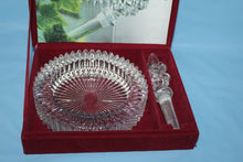 Load image into Gallery viewer, Mikasa Diamond Fire Wine Set Crystal Bottle Holder With Stopper In Holder