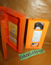 Load image into Gallery viewer, Rugrats in Paris (VHS, 2001)