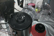 Load image into Gallery viewer, Oster Jus Simple Juicer FPSTJE9010
