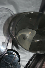 Load image into Gallery viewer, Oster Jus Simple Juicer FPSTJE9010