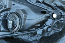 Load image into Gallery viewer, Automotive Headlight Assembly R2 With Bulb Reflex Reflector PP-TD30 MD60-GF20