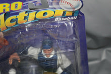 Load image into Gallery viewer, Starting Lineup Mike Piazza Action Figure With Throwing Action MLB Hasbro 1998