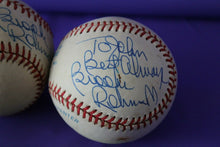 Load image into Gallery viewer, Vintage Rawlings Autographed MLB Sports Baseball 2 Brooks Robinson Signed Balls