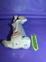 Load image into Gallery viewer, Fortunoff Casades Clown Porcelain Vintage Figurine Spain 189/39