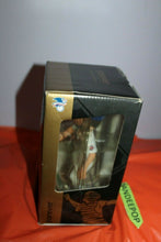 Load image into Gallery viewer, Forever Collectibles New York Mets MLB Baseball Tom Glavine Legend Figure Ltd Ed