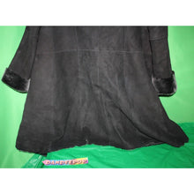 Load image into Gallery viewer, HSO Canada Saks Fur Salon Zzghetti Genuine Spanish Shearling Coat XS 41602062
