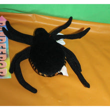 Load image into Gallery viewer, Ty Beanie Babies Spinner Spider Stuffed Animal Toy With Tag 1996 Halloween
