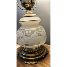 Load image into Gallery viewer, Quoizel 1978 Satin Lace Floral Gone With The Wind Hurricane Table Lamp 23.5" BA
