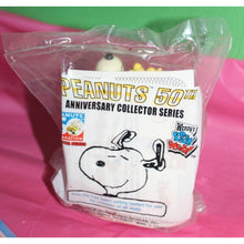 Load image into Gallery viewer, Peanuts 50th Anniversary Wendy's Kids Meal Snoopy Dog On Doghouse Toy In Package
